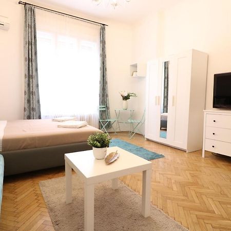 Real Apartments Wesselenyi III Boedapest Buitenkant foto