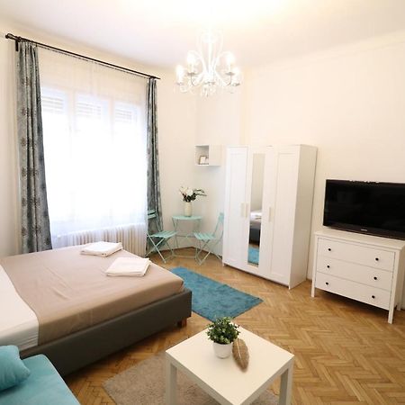 Real Apartments Wesselenyi III Boedapest Buitenkant foto
